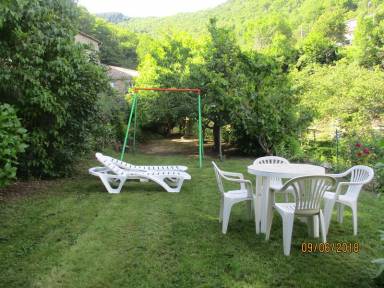 Maison de vacances Jardin Burzet