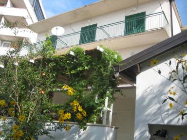 Leilighet Podgora