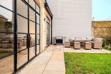 186 m² House