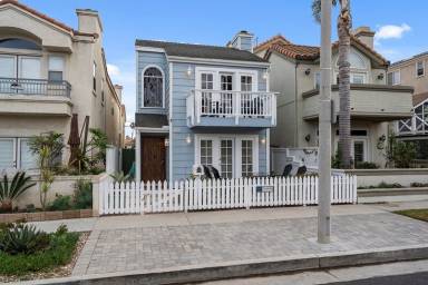 Airbnb  Huntington Beach