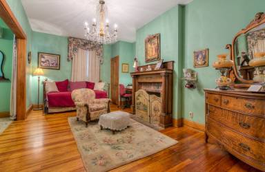 Bed and breakfast  Gainesville