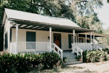 Cabin  Lafayette