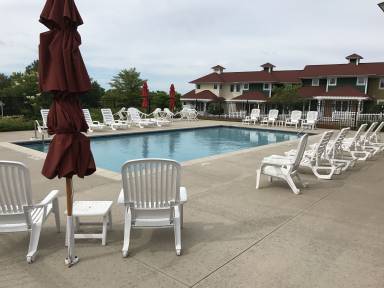 Condo  Thompsonville