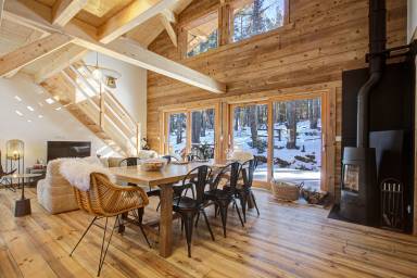 Agréable chalet convivial et familial avec jardin, terrasse et barbecue | Vue montagne