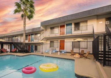 Hotel Encino