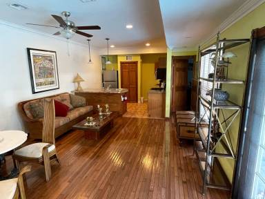 Cottage Lake Worth