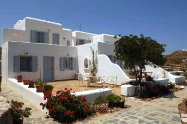 Homestays Near Louis Vuitton Mykonos・Best Guest house and Vacation 2023  Price
