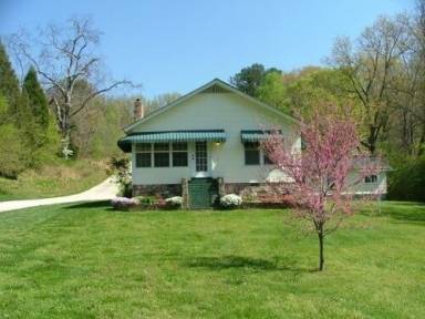 Cottage Hixson