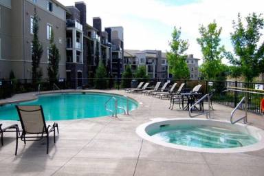 Apartment Highway 97