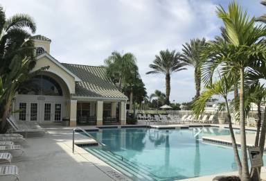Condo Pet-friendly Page Park