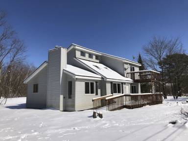 House  Albrightsville
