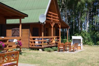 Gemütliches Ferienhaus in Sarbinowo mit Grill, Garten und Terrasse