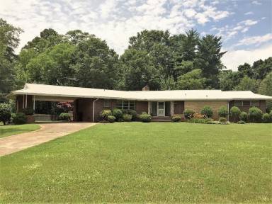 Airbnb  Spartanburg