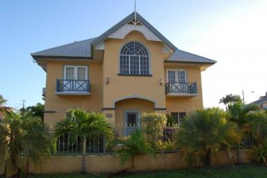 Villa  Crown Point