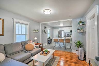 Cottage Cedar Rapids