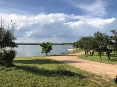 Cabin Lake Buchanan