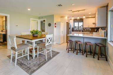 Condo  Naples