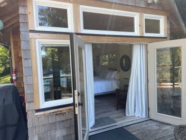 Cottage  Port Alberni