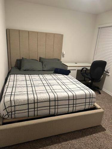 Cozy Room in a quiet house for professionals Business Travel