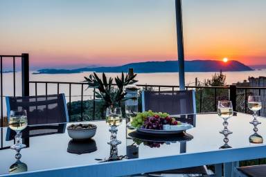 Willa  Skopelos
