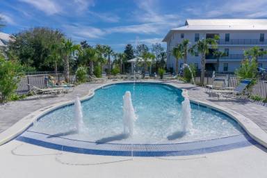 Condo Blue Mountain Beach