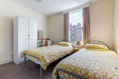 Accommodation Croydon