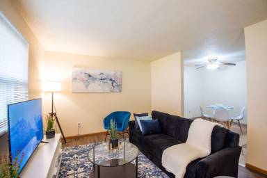 Apartment  West Des Moines