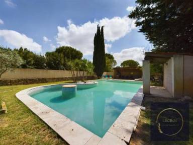 Maison de vacances 240 m²