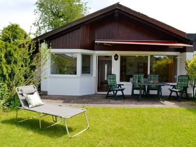 Ferienhaus nahe zum See für 4 Gäste mit Hund in Ernsdorf, Prien am Chiemsee, Bayern