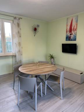 Apartment mit Terrasse, Pool und Garten | Poolblick