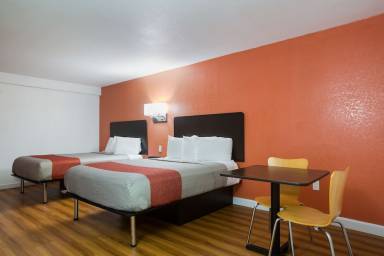 Motel Suwanee