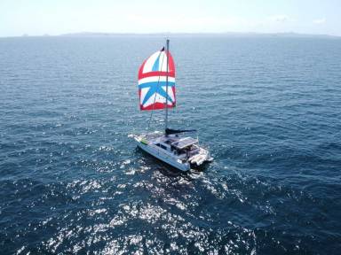 Schiff Coron