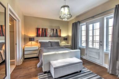 Condo  Dorval
