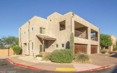 House  Tucson Estates