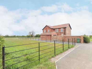 145 m² Cottage
