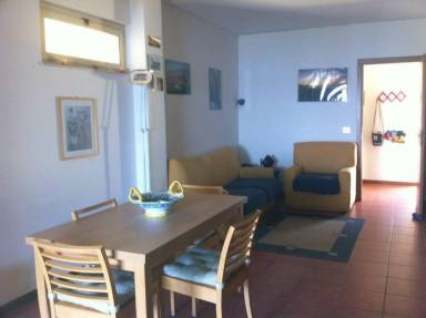 90 m² House