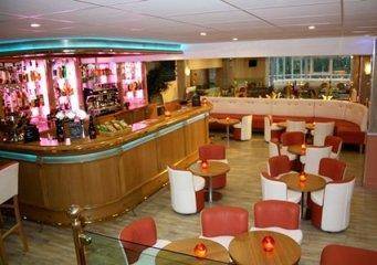 Comfort Hotel CDG Airport in Goussainville