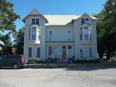 Apartment Pet-friendly Hillsdale