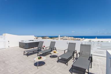Penthouse Ix-Xagħra