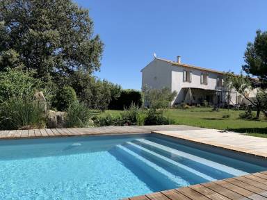 House Pool Saint-Mitre-les-Remparts