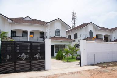 House Tema