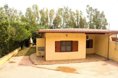 Villa Balkon / Patio Cardedu