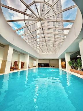 Holiday apartment with garden & pool | Mountain view