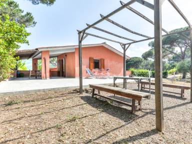 Ferienwohnung mit Grill, Pool und Garten