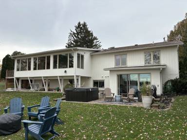 House Rochester