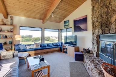 Airbnb  Sea Ranch