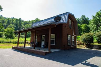 Cabin  Robbinsville