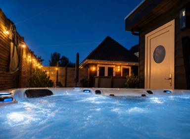 Kinderfreundliches Ferienhaus mit privatem Pool, Garten und Terrasse | Strand in der Nähe