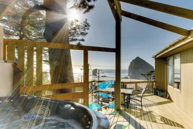 Airbnb  Cannon Beach