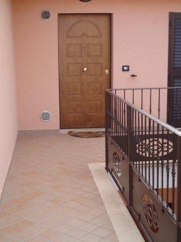 Holiday apartment with 2 rooms for 6 persons — photo 2